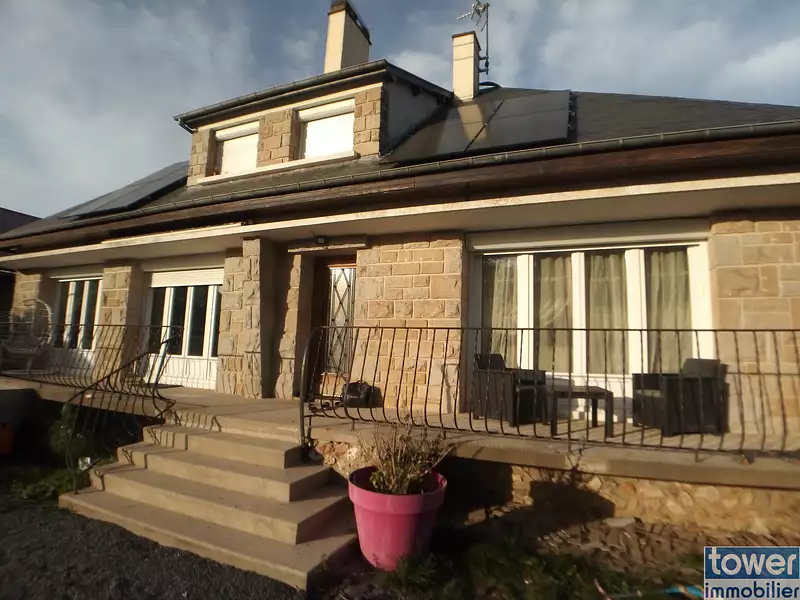 Maison, 220 m²