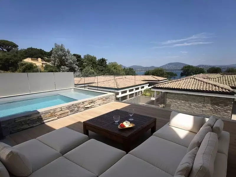 Maison, 242,28 m²