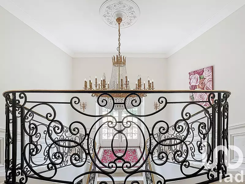 Maison, 283 m²