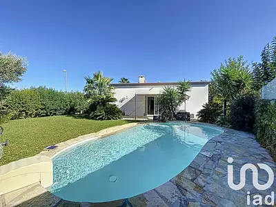 Maison, 210 m²