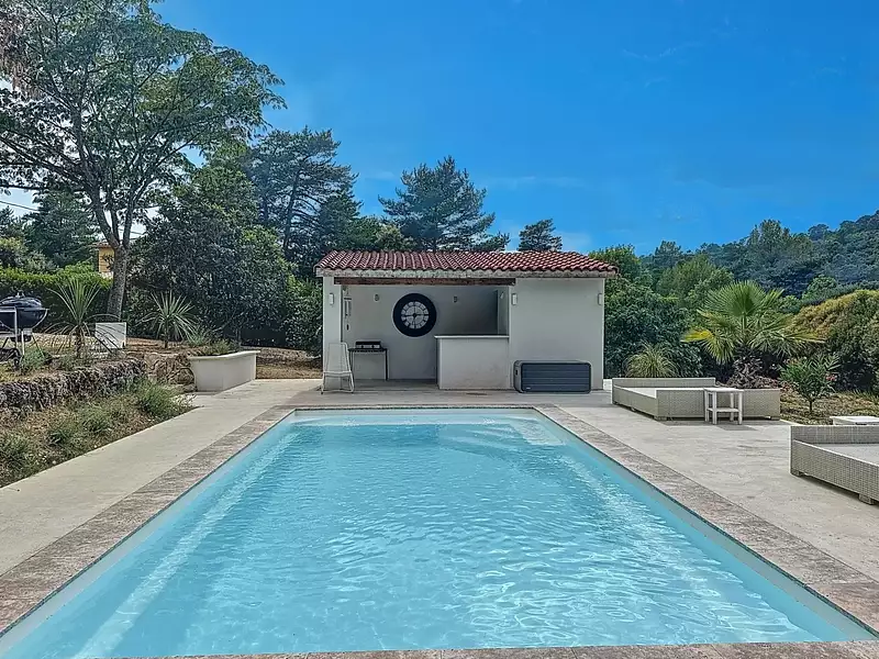 Maison, 153 m²
