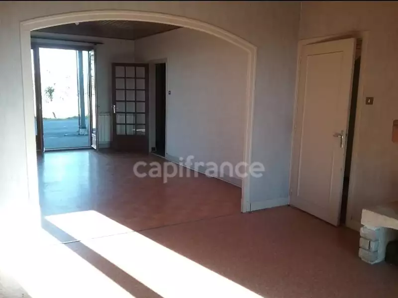 Maison, 340 m²