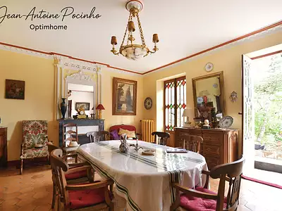 Maison, 240 m²