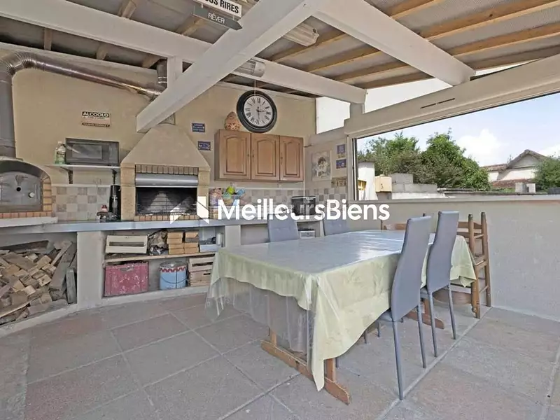 Maison, 186 m²