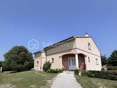 Maison, 270 m²