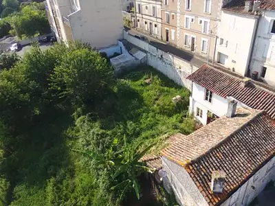 Terrain, 365 m²
