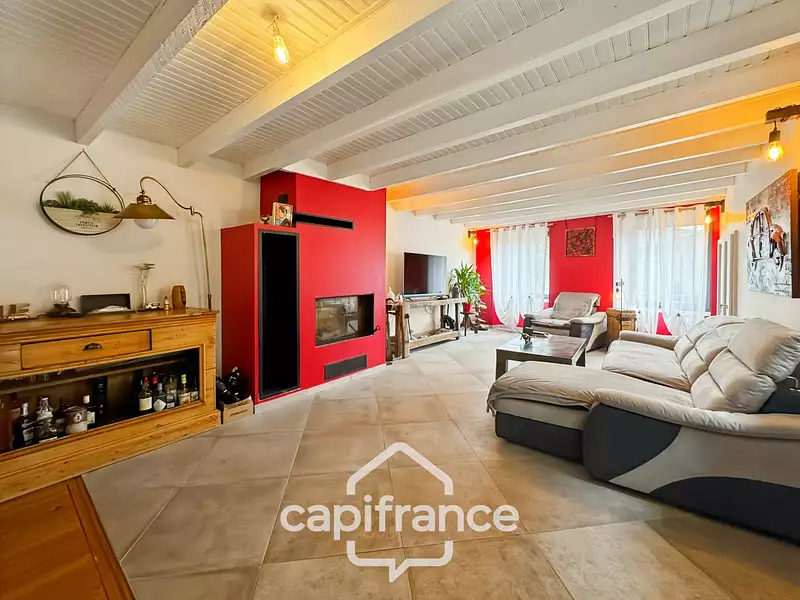 Maison, 197 m²