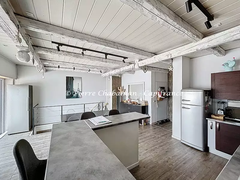 Appartement, 180 m²