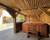 Maison, 166 m²
