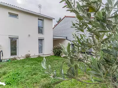 Maison, 97 m²