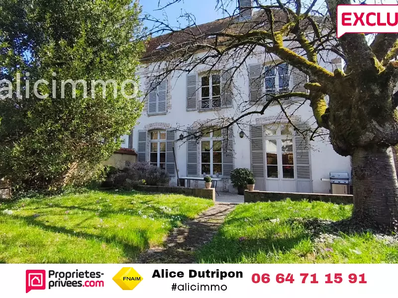 Maison, 334 m²
