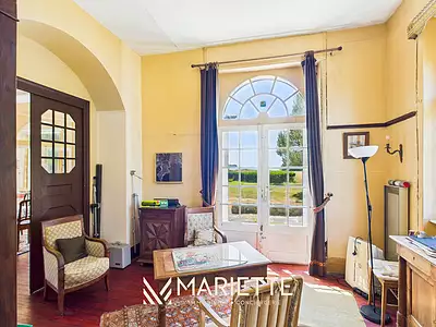 Maison, 315,37 m²