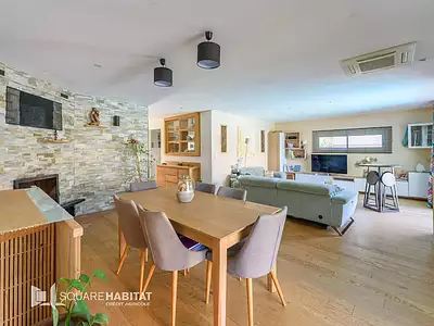 Maison, 268,03 m²