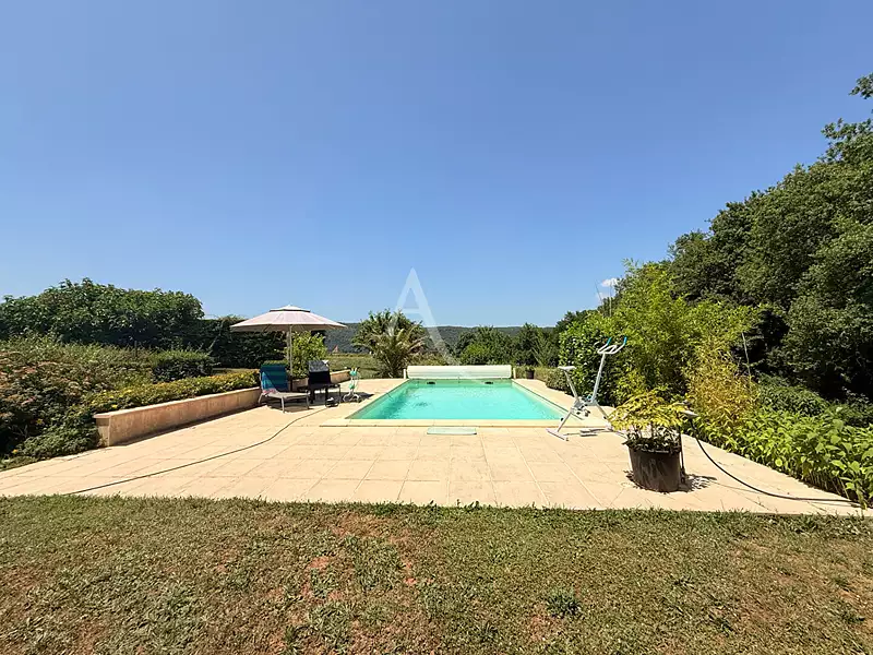 Maison, 202 m²