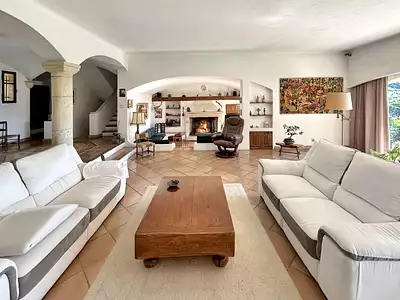 Maison, 352 m²
