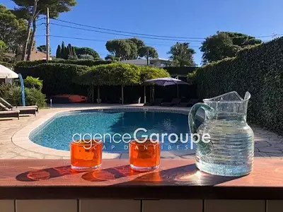 Maison, 280 m²