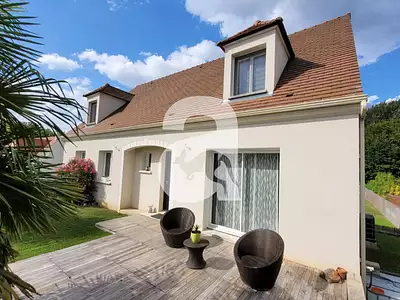 Maison, 176 m²
