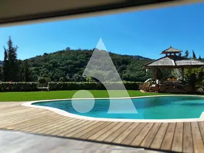 Maison, 197,15 m²
