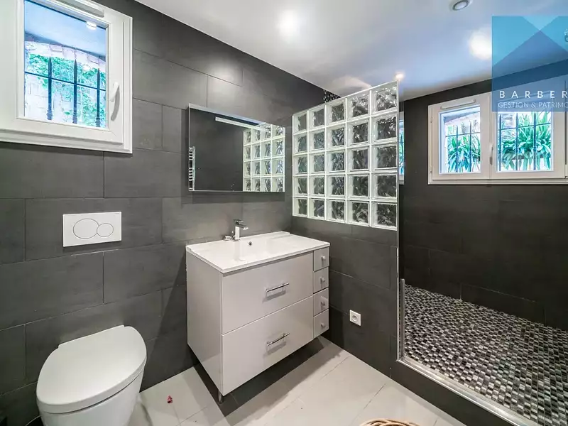 Maison, 217 m²