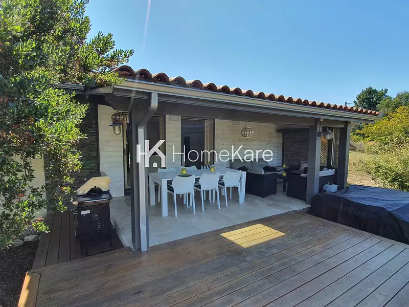 Maison, 140 m²