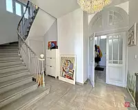 Maison, 285 m²