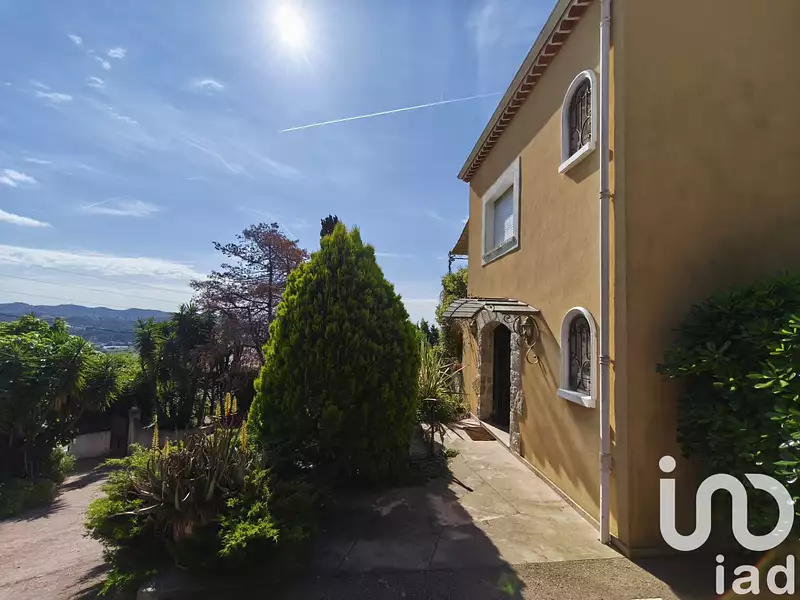 Maison, 142 m²
