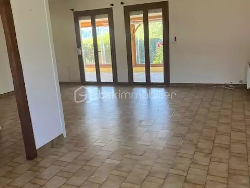 Maison, 75 m²