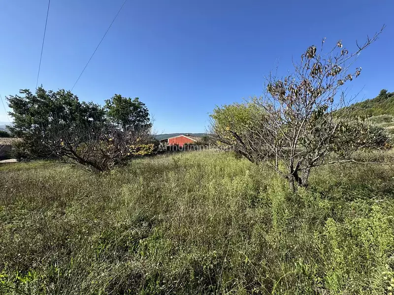 Terrain, 1 840 m²