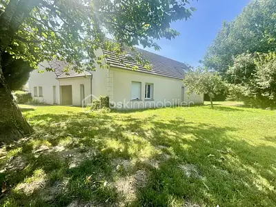 Maison, 260 m²