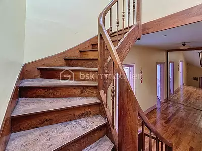 Maison, 167 m²