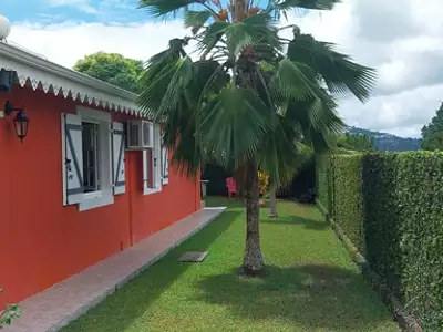 Maison, 99 m²
