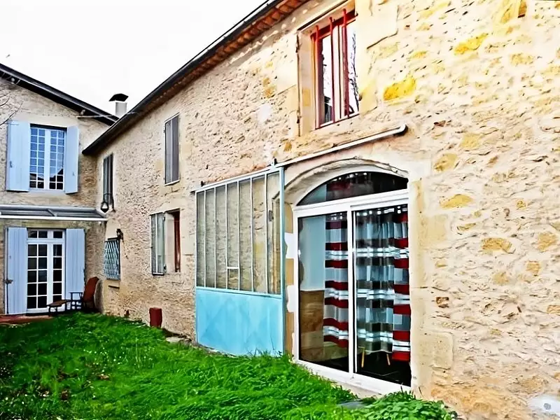 Maison, 380 m²