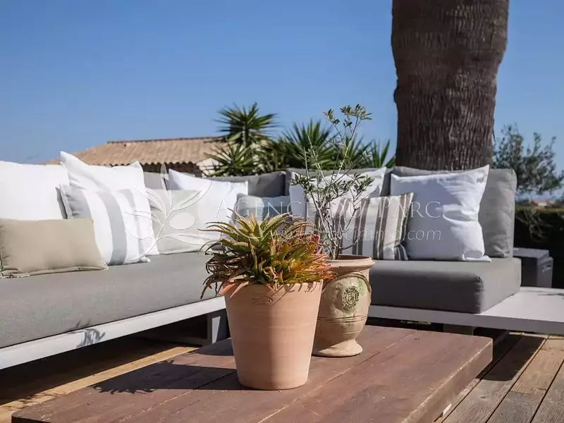 Maison, 250 m²