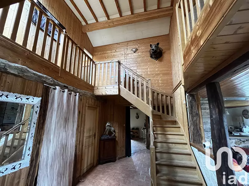 Maison, 215 m²