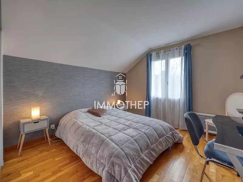 Maison, 225,91 m²