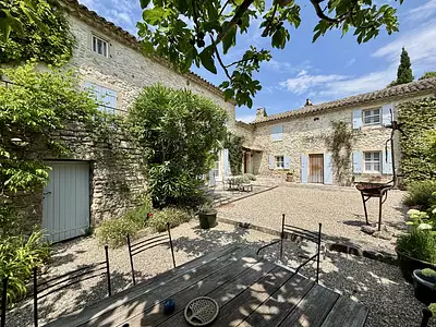Maison, 261 m²