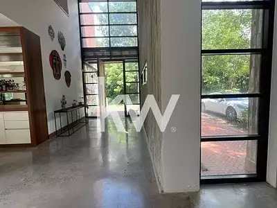 Maison, 395 m²