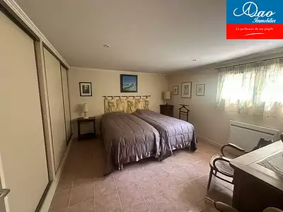 Maison, 226 m²