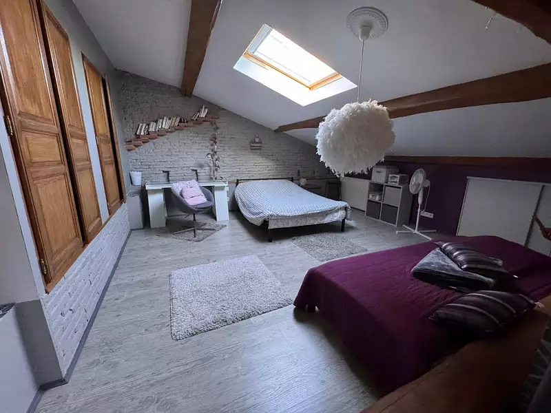 Maison, 240 m²