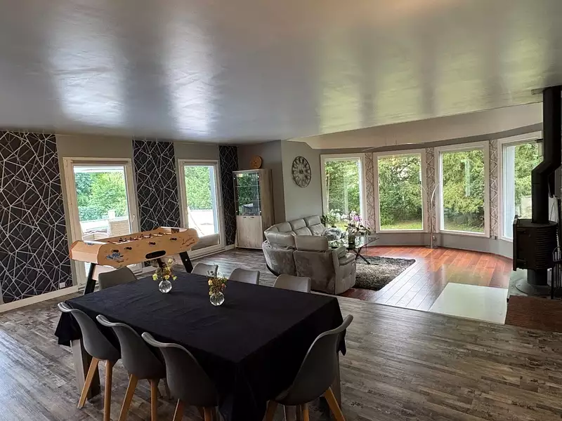 Maison, 175 m²