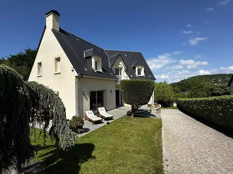 Maison, 200 m²