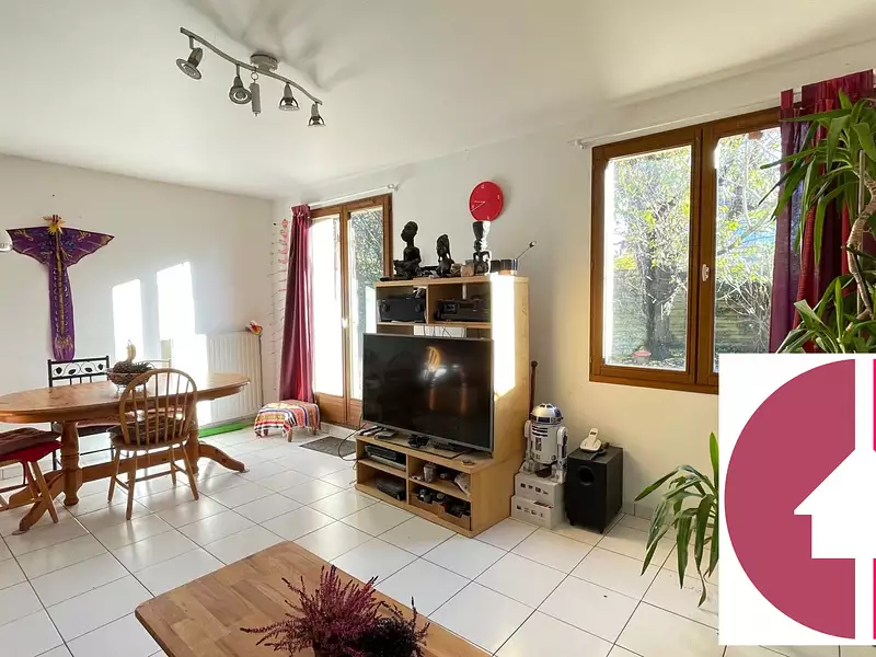 Maison, 102 m²