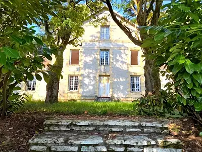 Maison, 280 m²