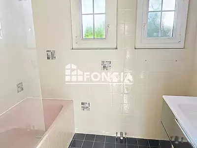 Maison, 93 m²