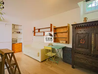 230 000 € 8 846 €/m² Appartement • 26 m² • 1 pièce Paris 14ème (75014)