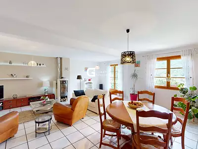 Maison, 164 m²