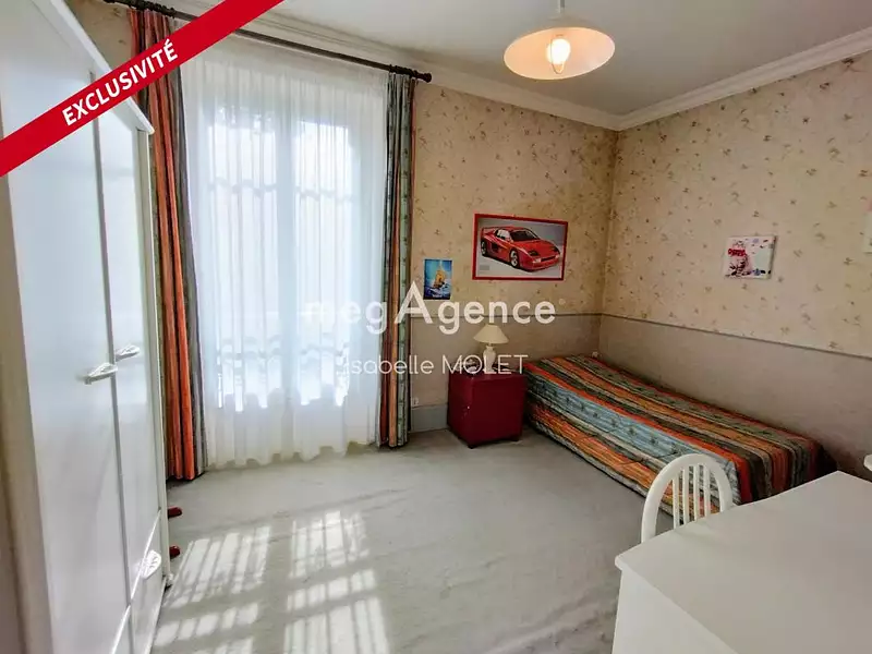 Maison, 182 m²