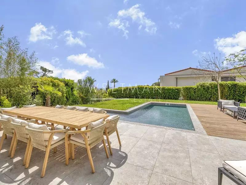 Maison, 222 m²