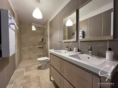 Maison, 475 m²