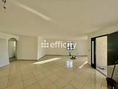 Maison, 125 m²
